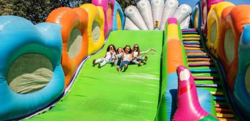 ile kosztuje zjeżdżalnia dmuchana do zabawy