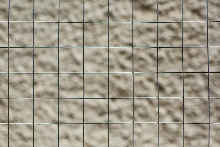 Jak zrobić ogrodzenie z siatki do upraw