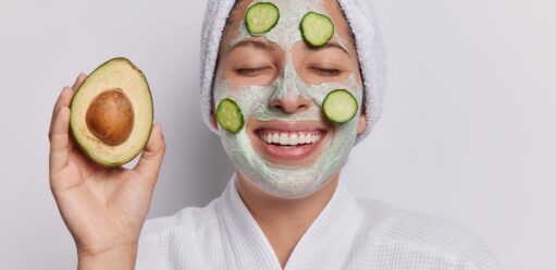 Domowa maseczka na twarz z ogórkami