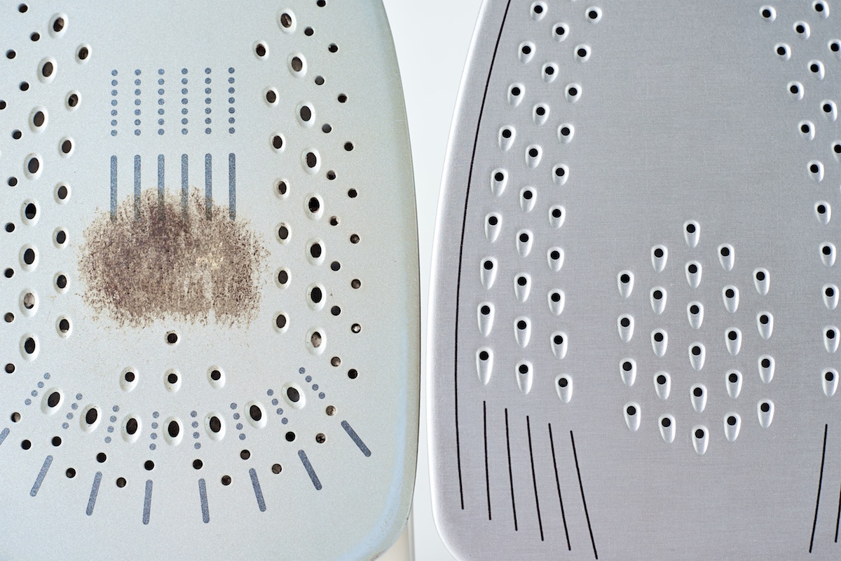 Jak usunąć przypalenie z żelazka: przypalona stopa