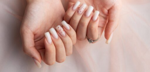 Jak zrobić paznokcie żelowe w kształcie prostokątów