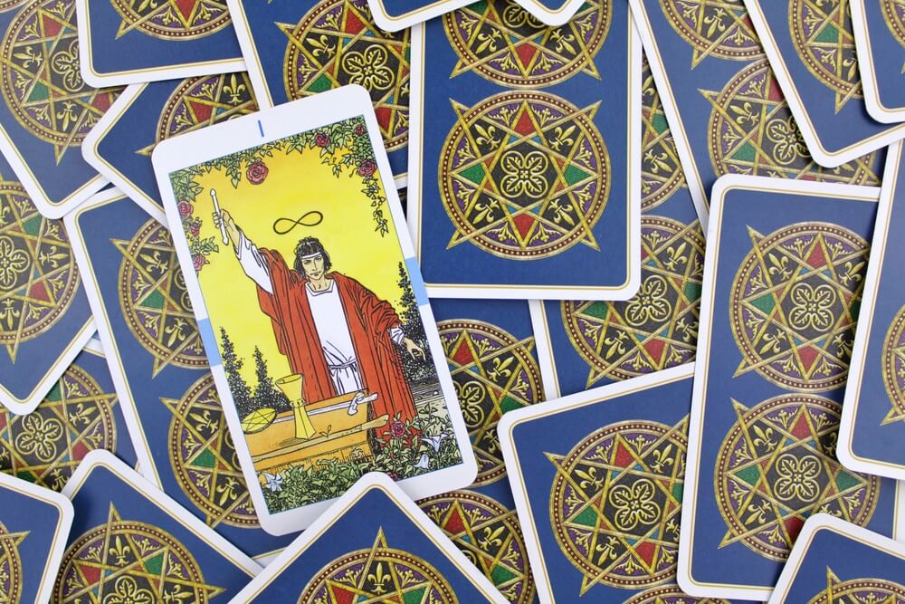 Kolorowe karty tarota