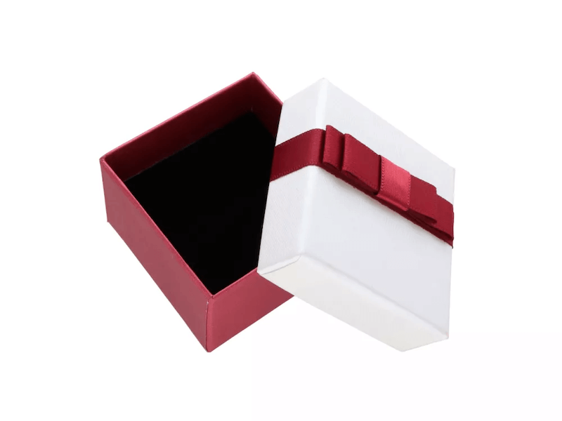 ozdobne pudełko na biżuterię